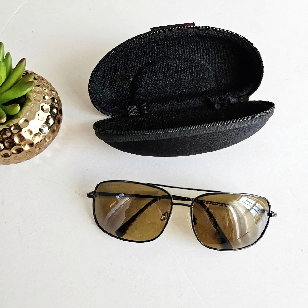 Eagle Eyes Navigator #14101 7182 Aviator Trilenium Lens Black Rims Sunglasses